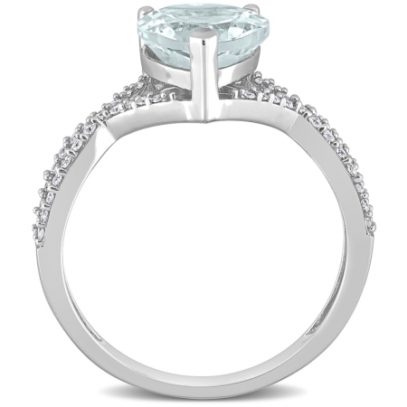 Помолвочное кольцо из белого золота с аквамарином 8 мм, огранка Сердце и бриллиантами
