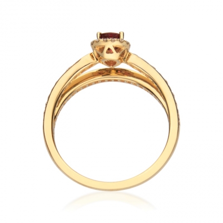Женское кольцо из желтого золота 585 пробы с рубином и бриллиантами