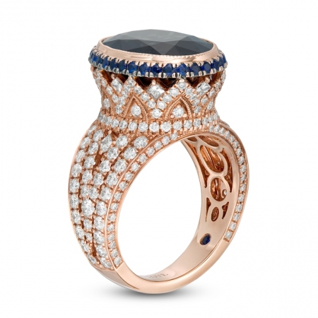 Женское кольцо из красного золота 750 пробы с сапфиром и бриллиантами